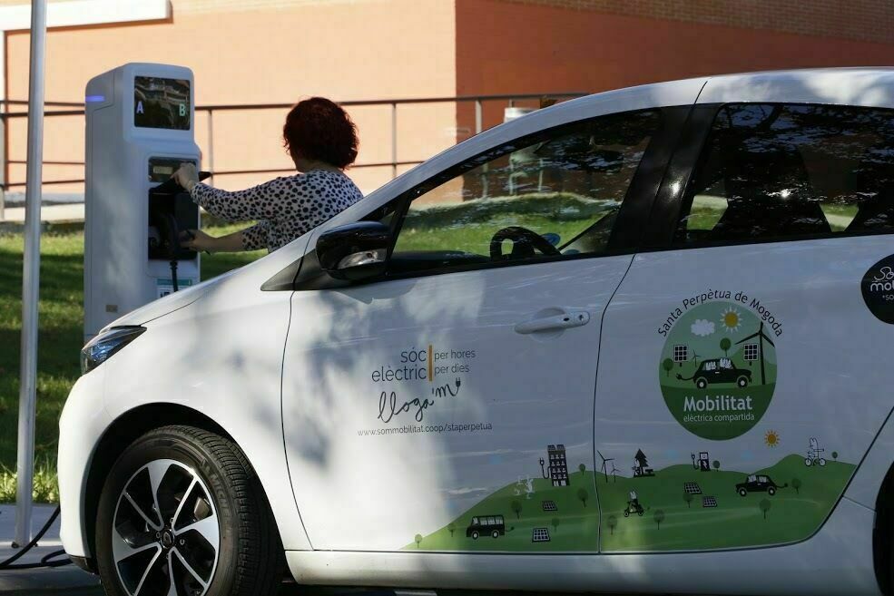Imatge pels mitjans: Xarxa pública de recàrrega de vehicles elèctrics